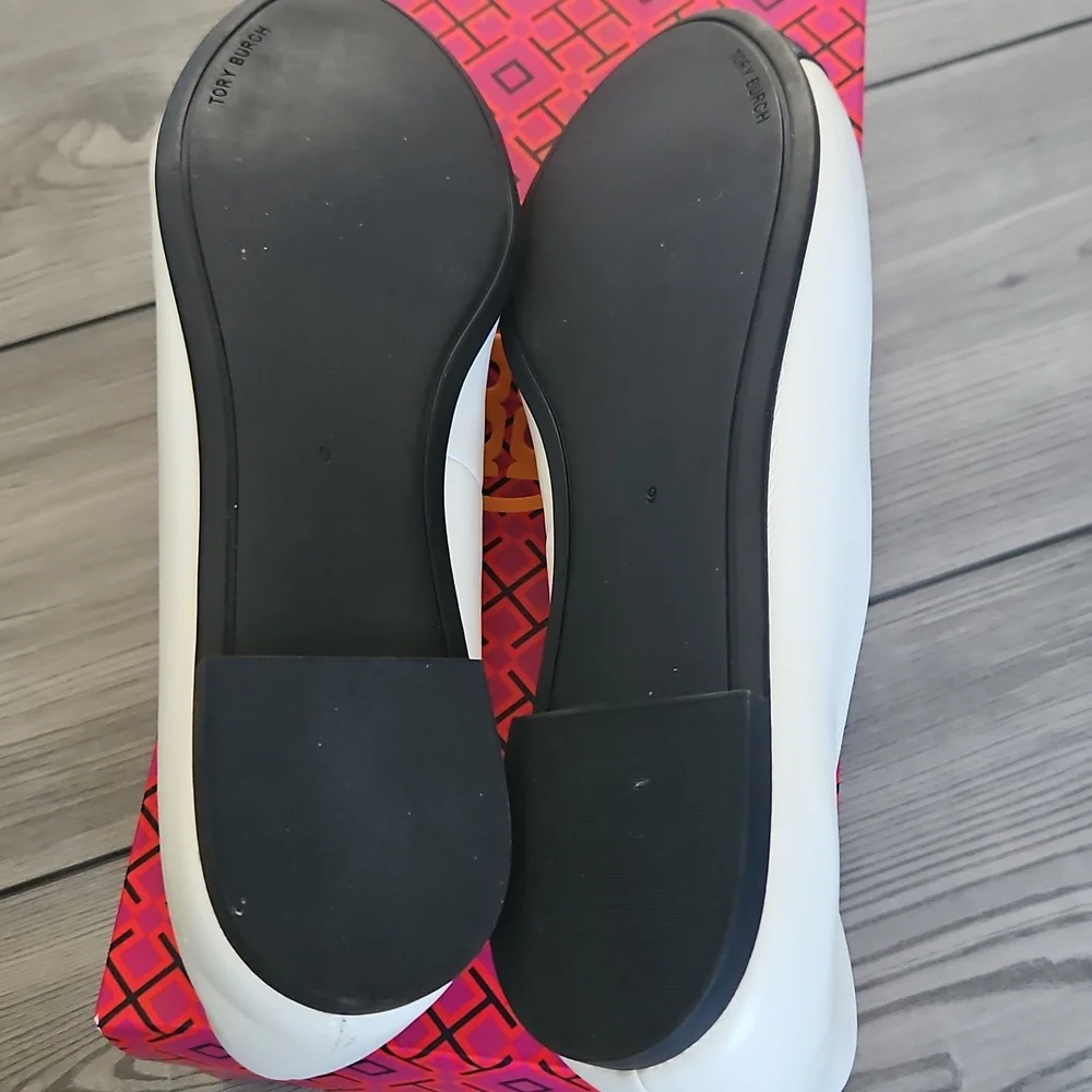 🎉HP🎉Tory Burch Chelsea cap toe ballet flat - Picture 4 of 6